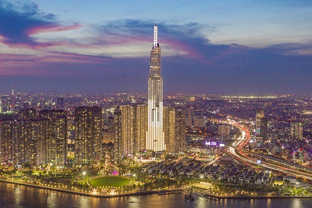 Top 4 tòa nhà bằng kính cường lực tại Việt Nam