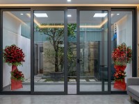 Cửa nhôm kính lùa tiết kiệm diện tích: Giải pháp thông minh cho không gian hẹp